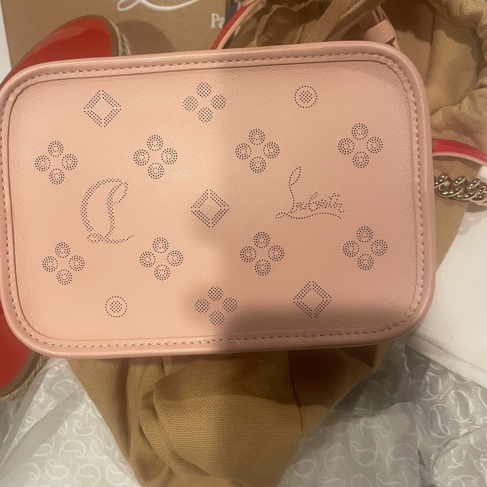 Christian Louboutin RADIOLOUBI Loubinthesky Perforated Chain Crossbody Bag $1250 - Picture 8 of 8